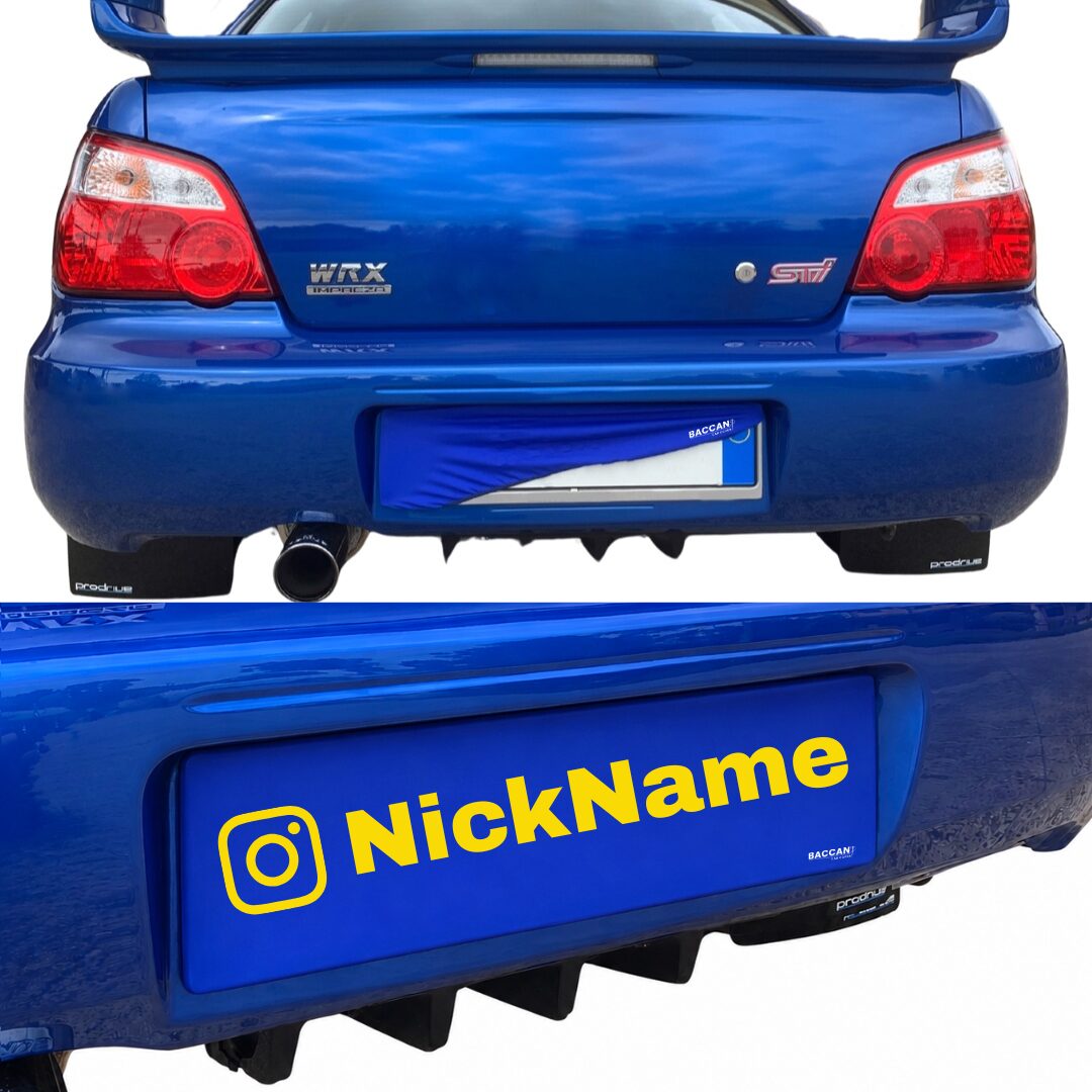 copritarga-auto-elasticizzato-personalizzabile-federico-baccan-blu-il-tuo-nickname-2 Copritarga Auto Elasticizzato (2pz) colore blu , nickname social giallo , marchio Federico Baccan