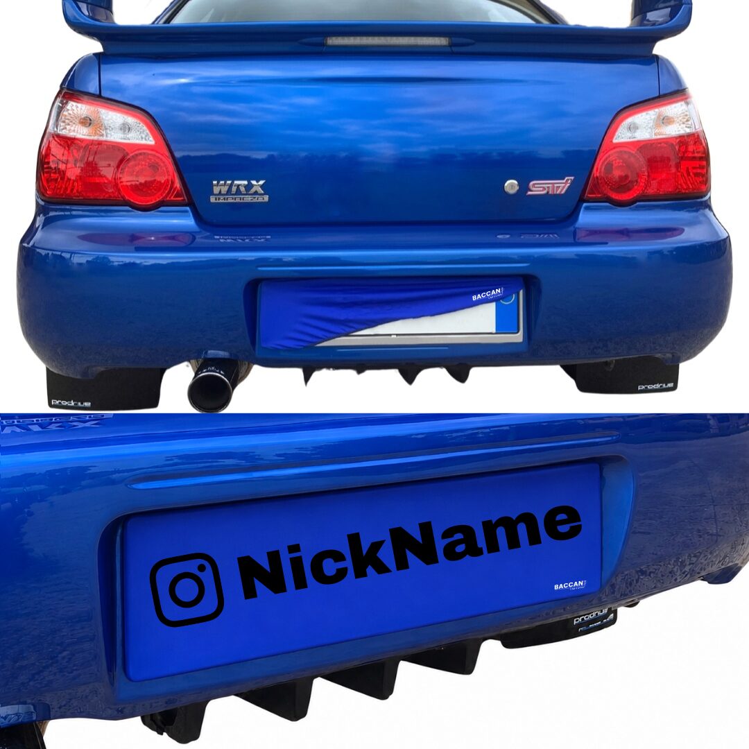 copritarga-auto-elasticizzato-personalizzabile-federico-baccan-blu-il-tuo-nickname-4 Copritarga Auto Elasticizzato (2pz) colore blu , nickname social nero , marchio Federico Baccan